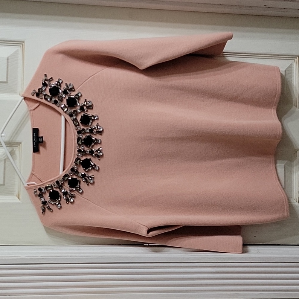 Like new Ann Taylor LP sweater